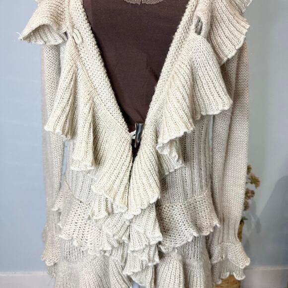 INSANE vintage y2k cream/tan ruffle steampunk cardigan - Picture 6 of 7
